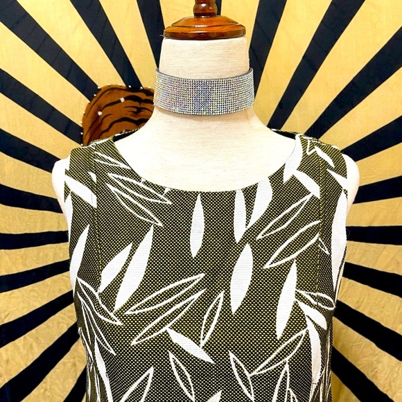 🌈 Beautiful nature art tunic top - Picture 1 of 11